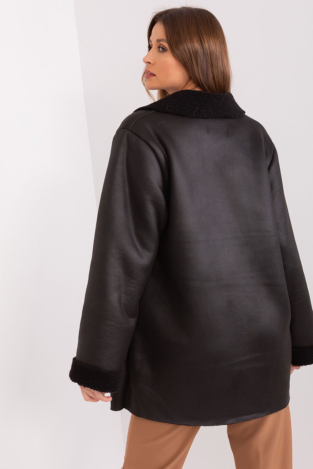 Jacket model 190161 Lakerta