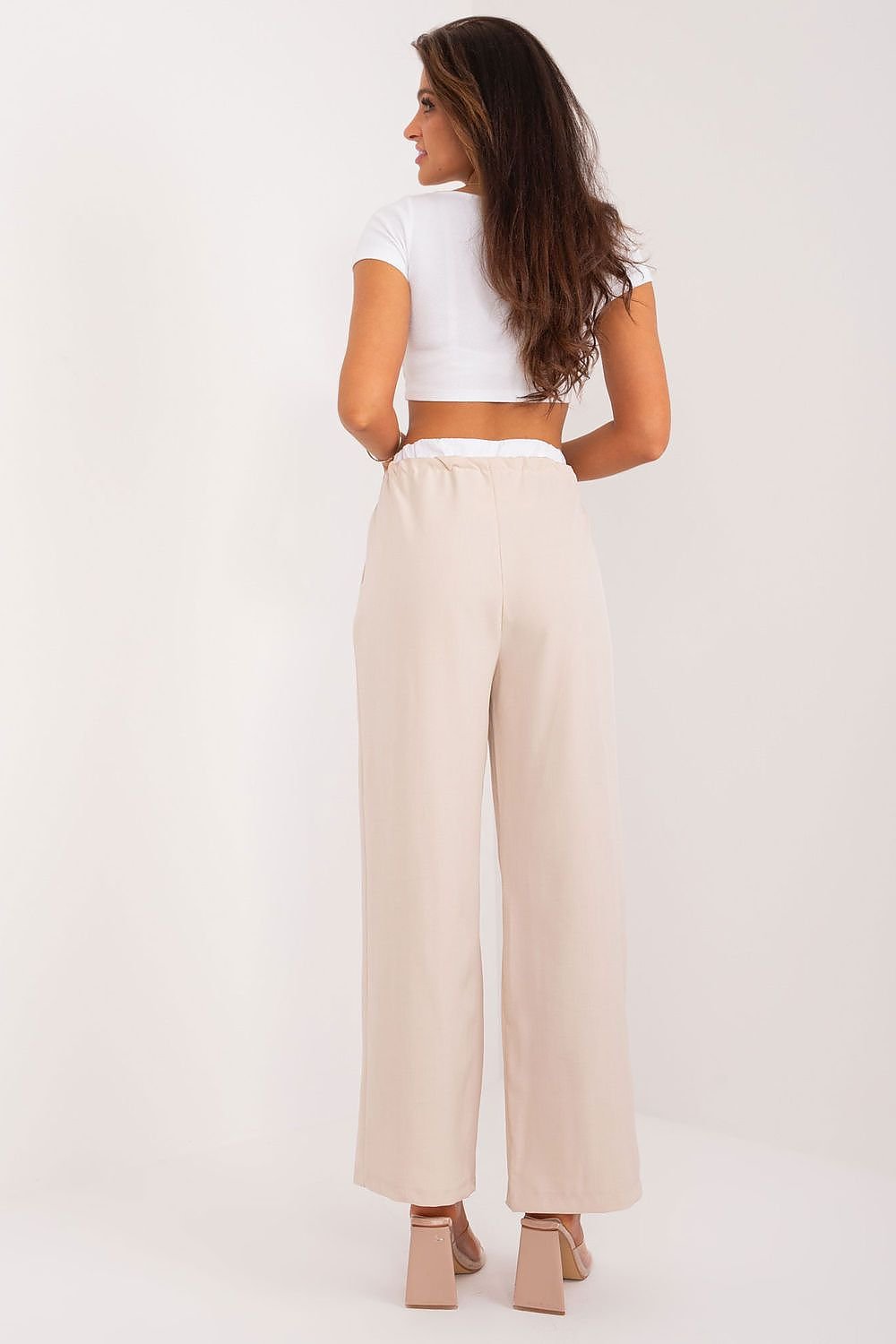 Women trousers model 196178 Italy Moda