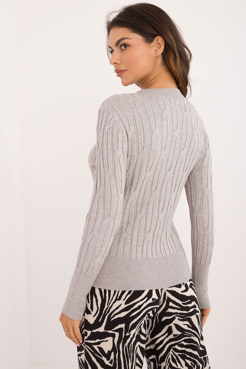 Jumper model 200198 AT
