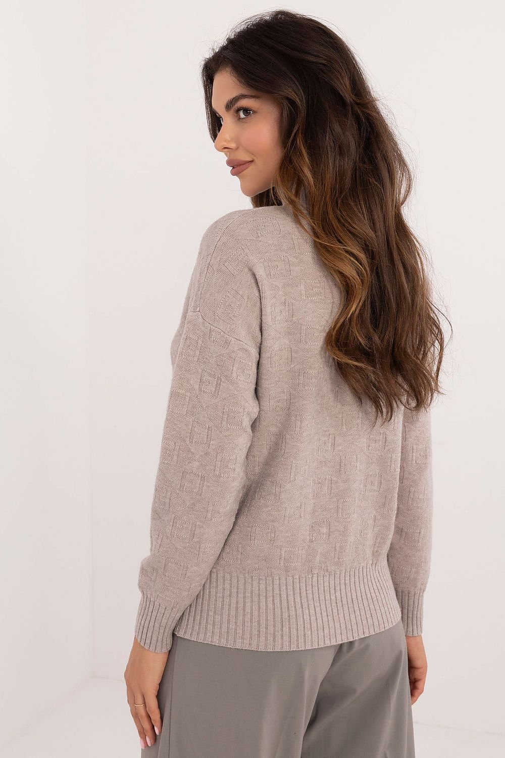 Jumper model 200333 AT