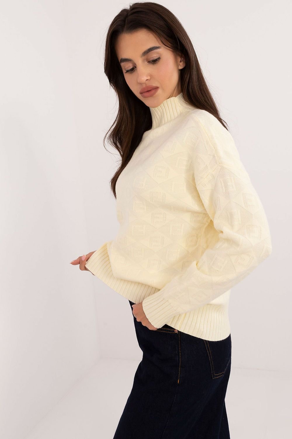 Jumper model 200333 AT