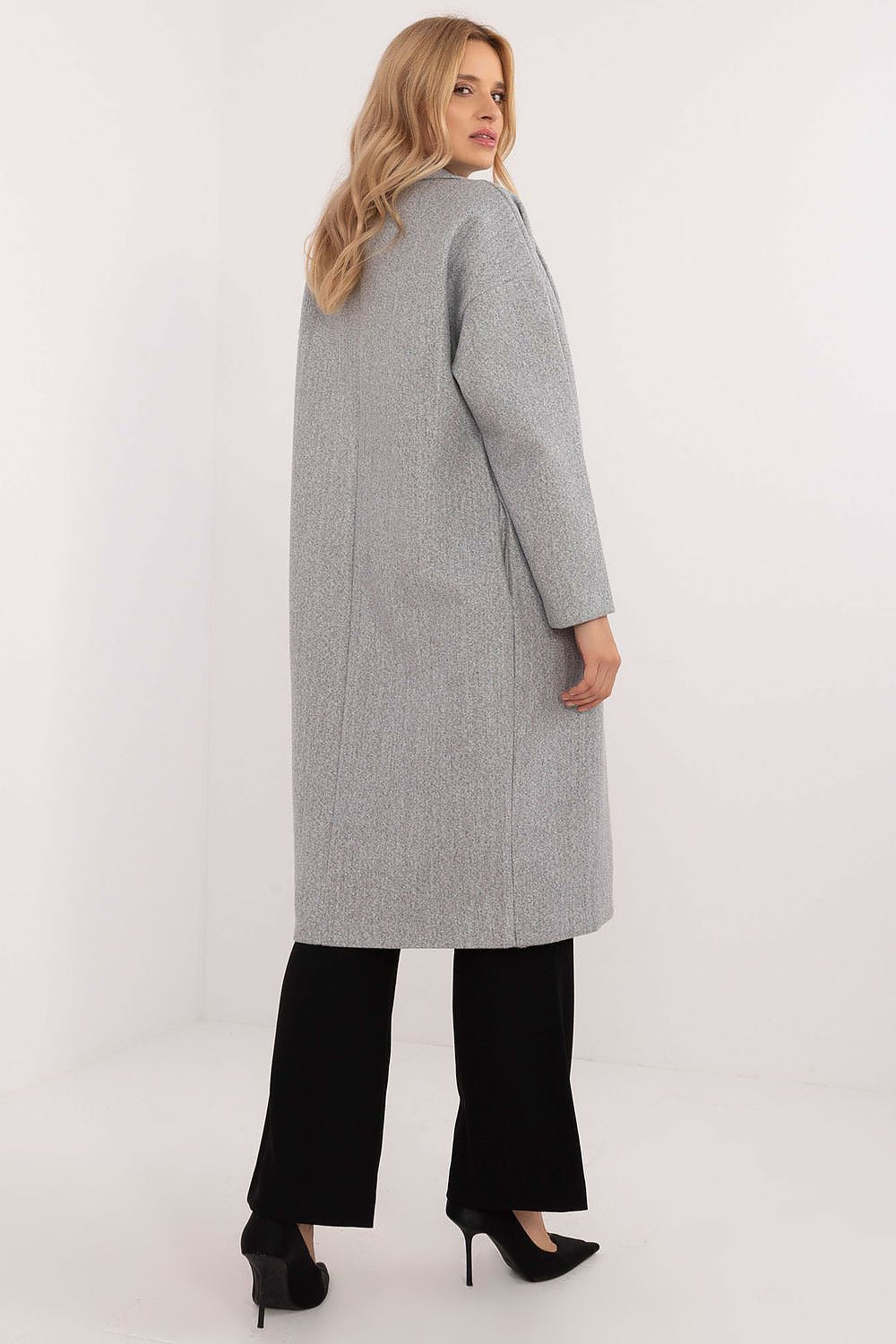 Coat model 202302 Och Bella