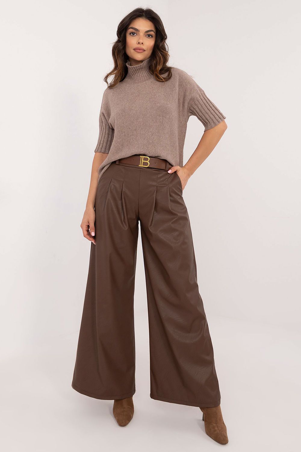 Women trousers model 202896 Italy Moda