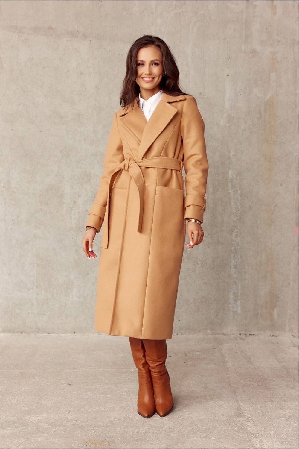 Coat model 184496 Roco Fashion